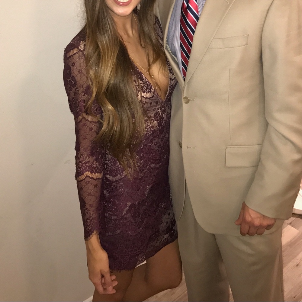 Lulu’s burgundy lace dress